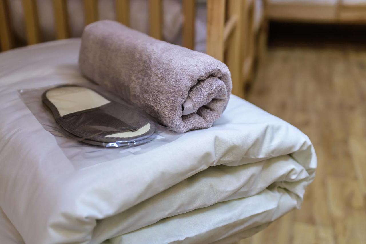 Botanic Globus Hostel Киев Экстерьер фото