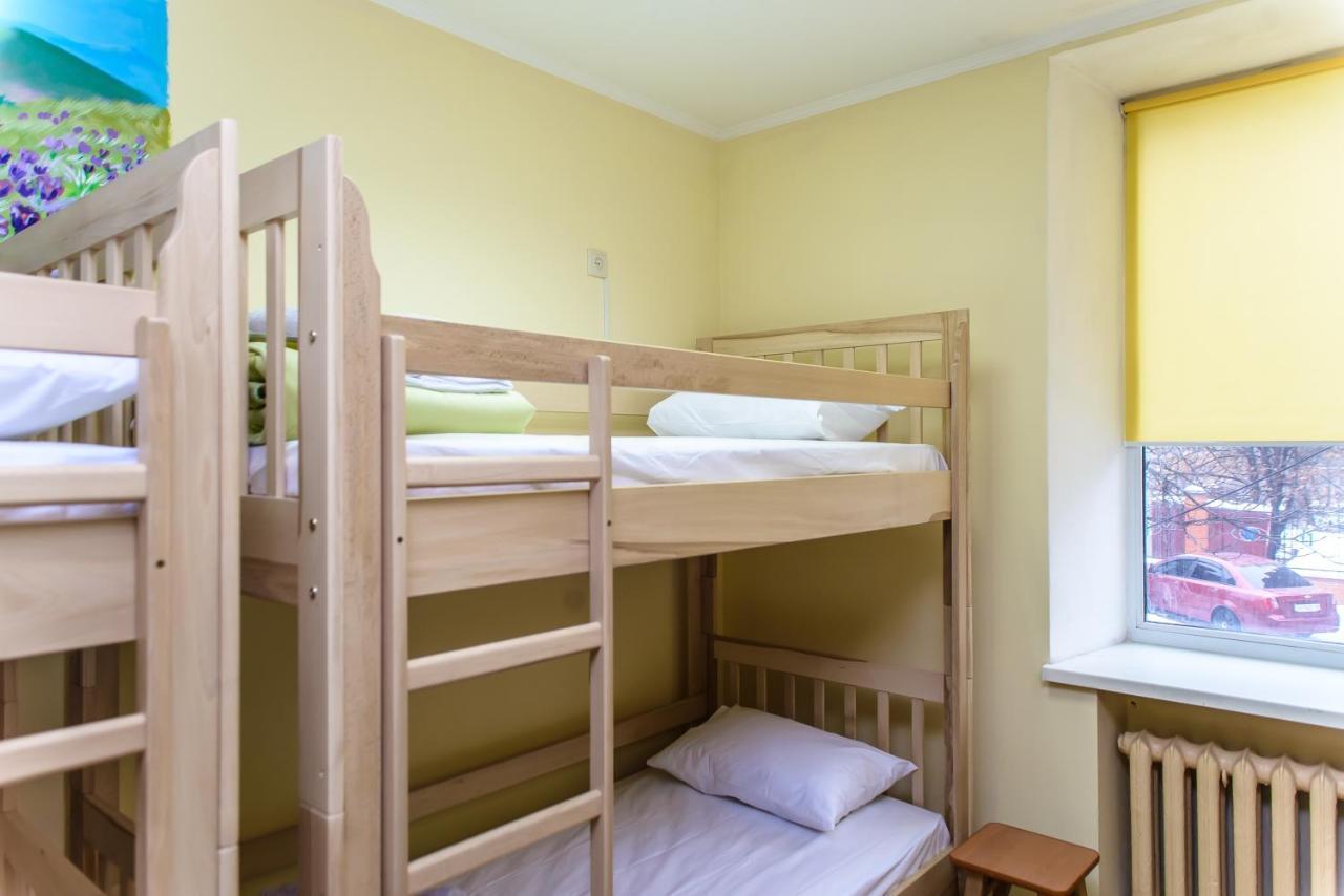 Botanic Globus Hostel Киев Экстерьер фото