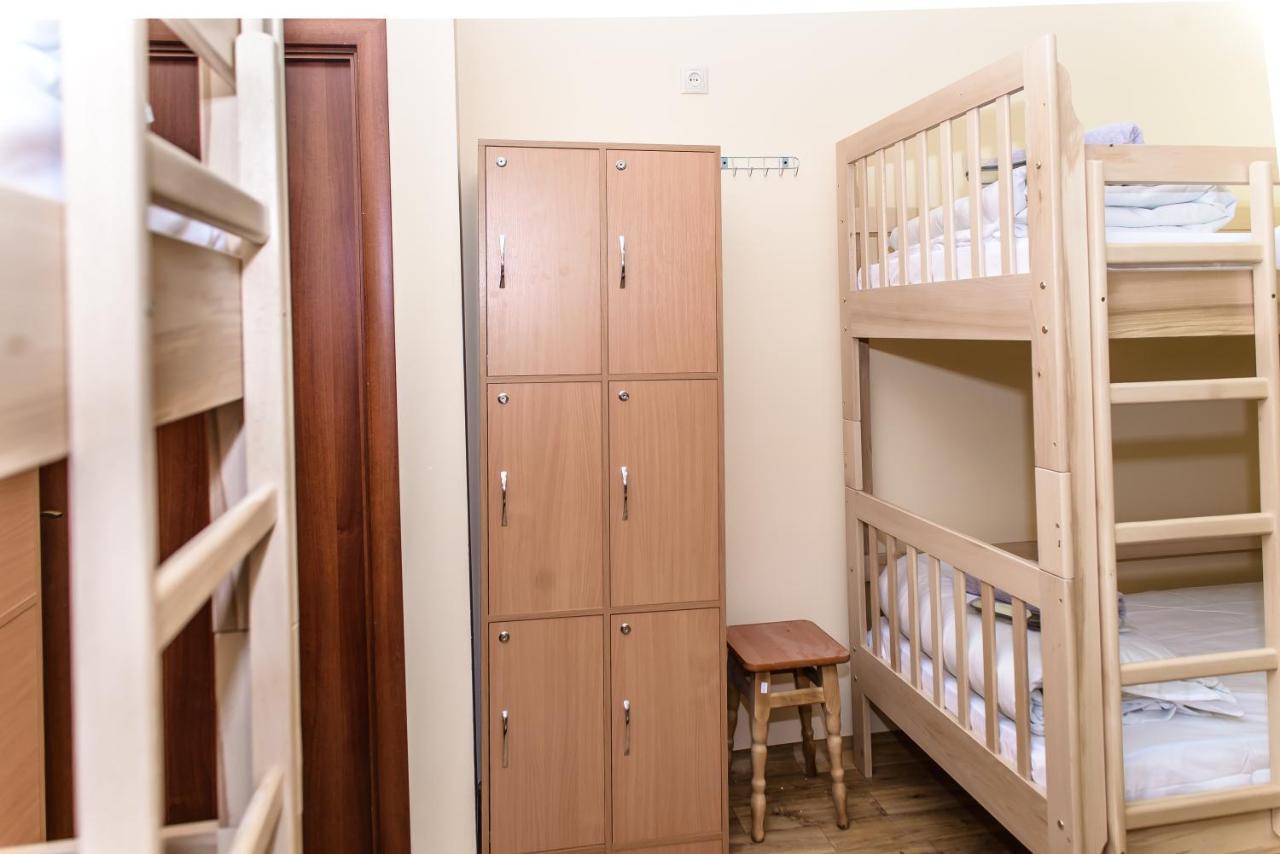 Botanic Globus Hostel Киев Экстерьер фото