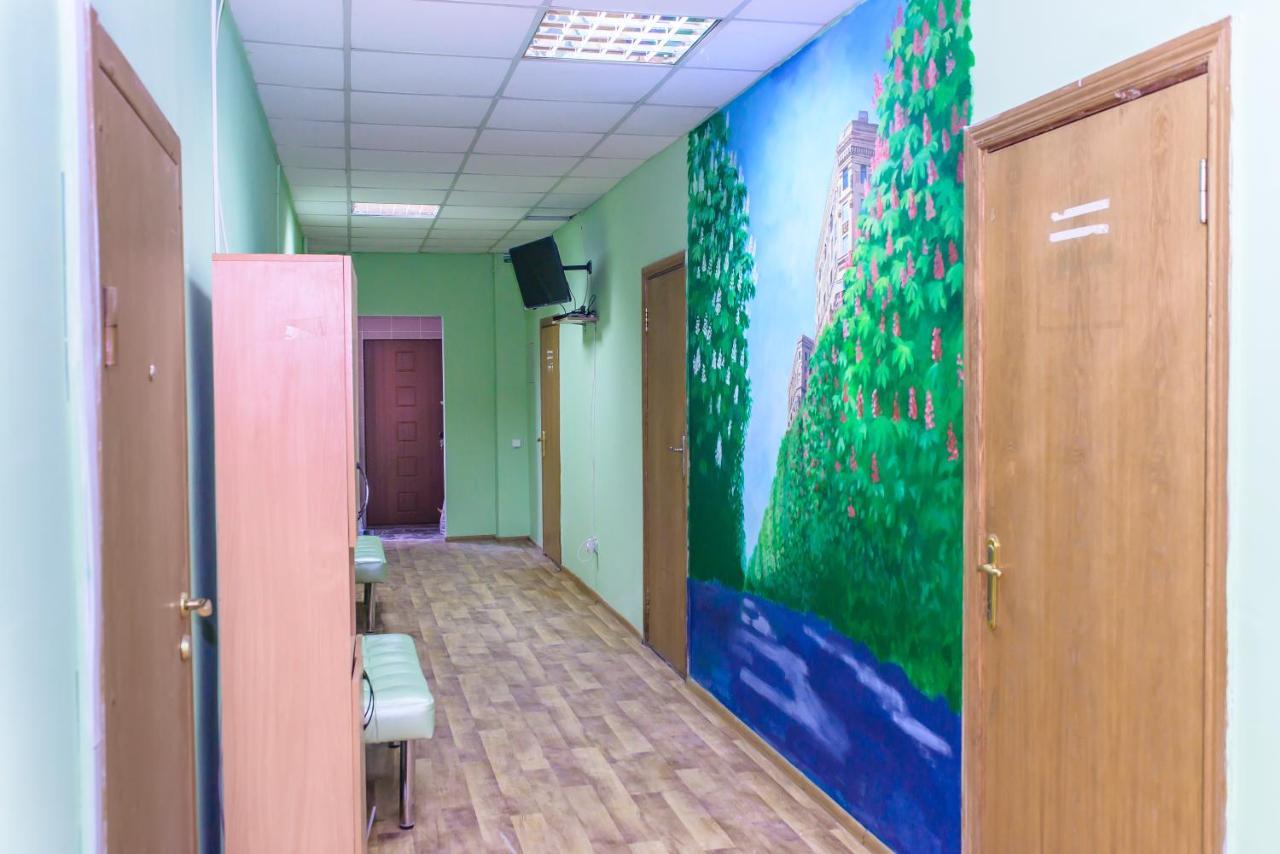 Botanic Globus Hostel Киев Экстерьер фото